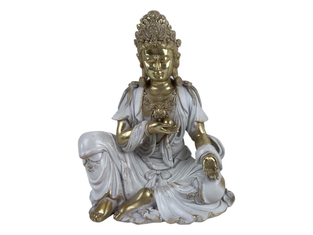 28cm Sitting Guanyin